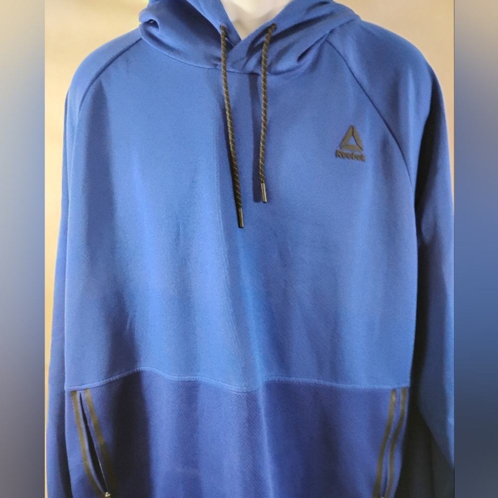 Reebok Hoodie Size 3XL